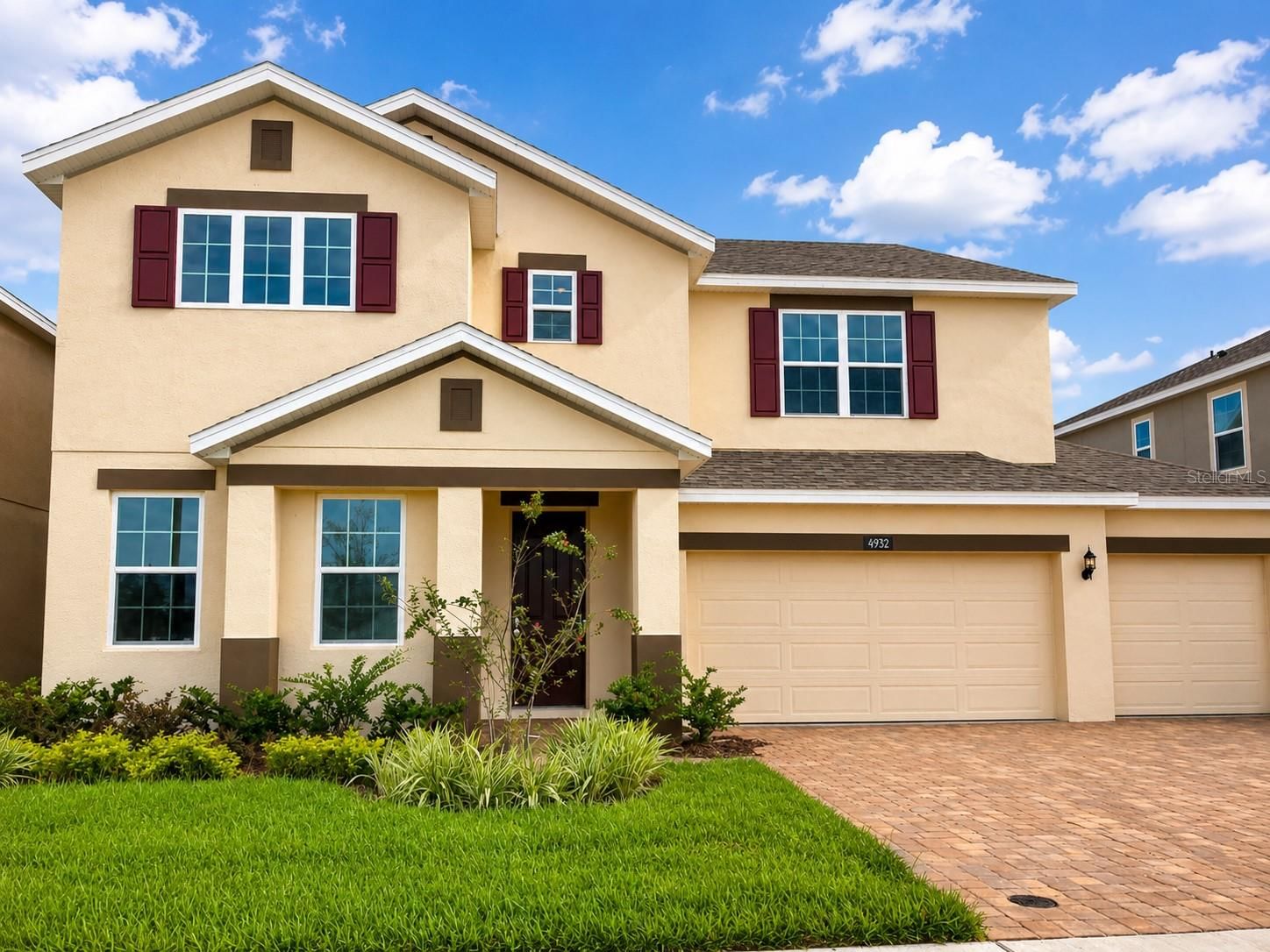 4932 Olivia CT
