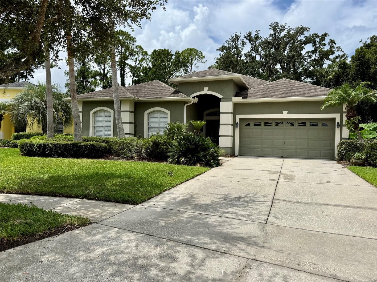 5126 Majestic Woods Pl