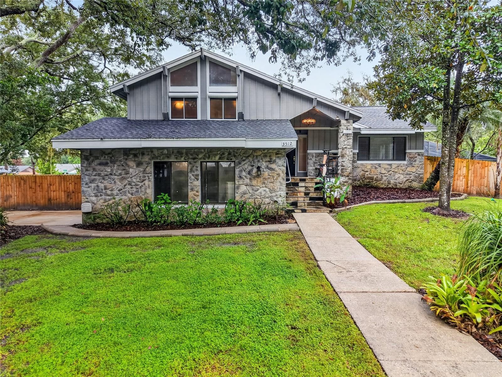 3512 Merivale Dr