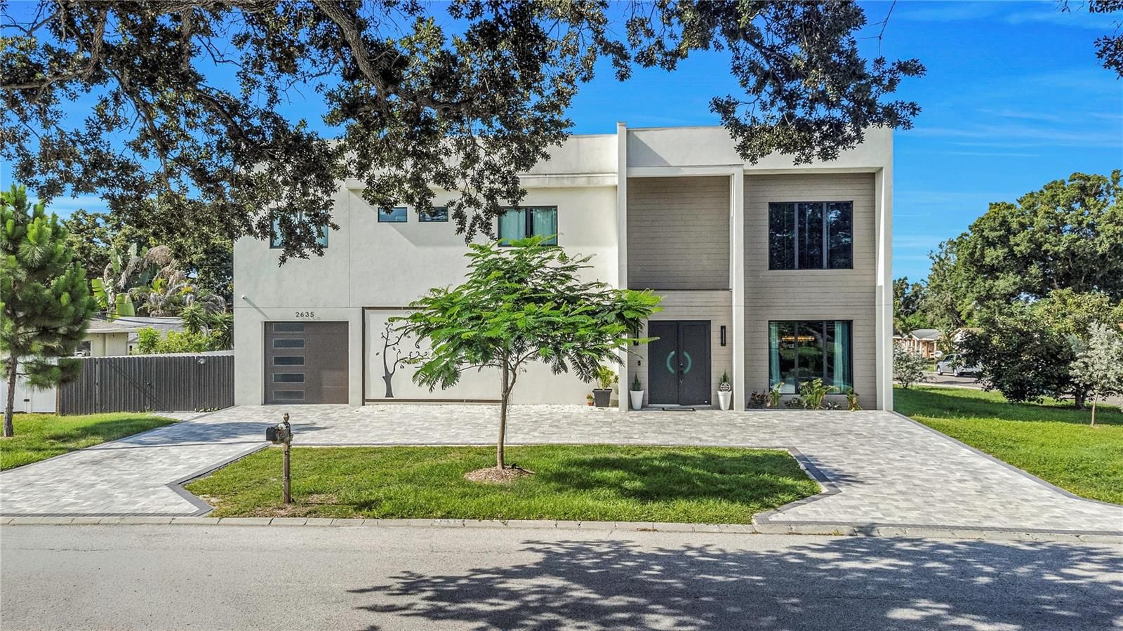 2635 Woodring Dr