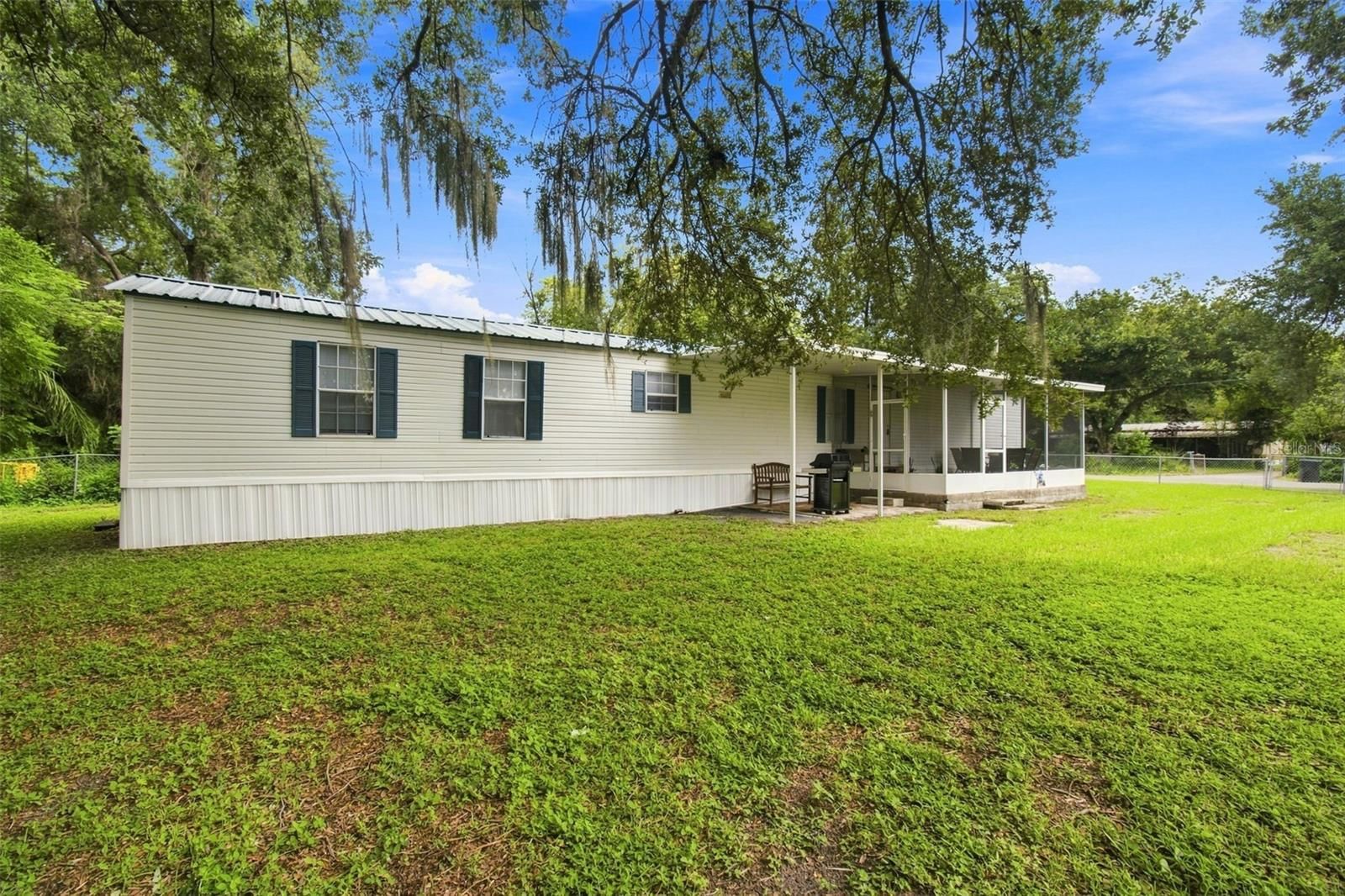 8823 E Millpoint Rd