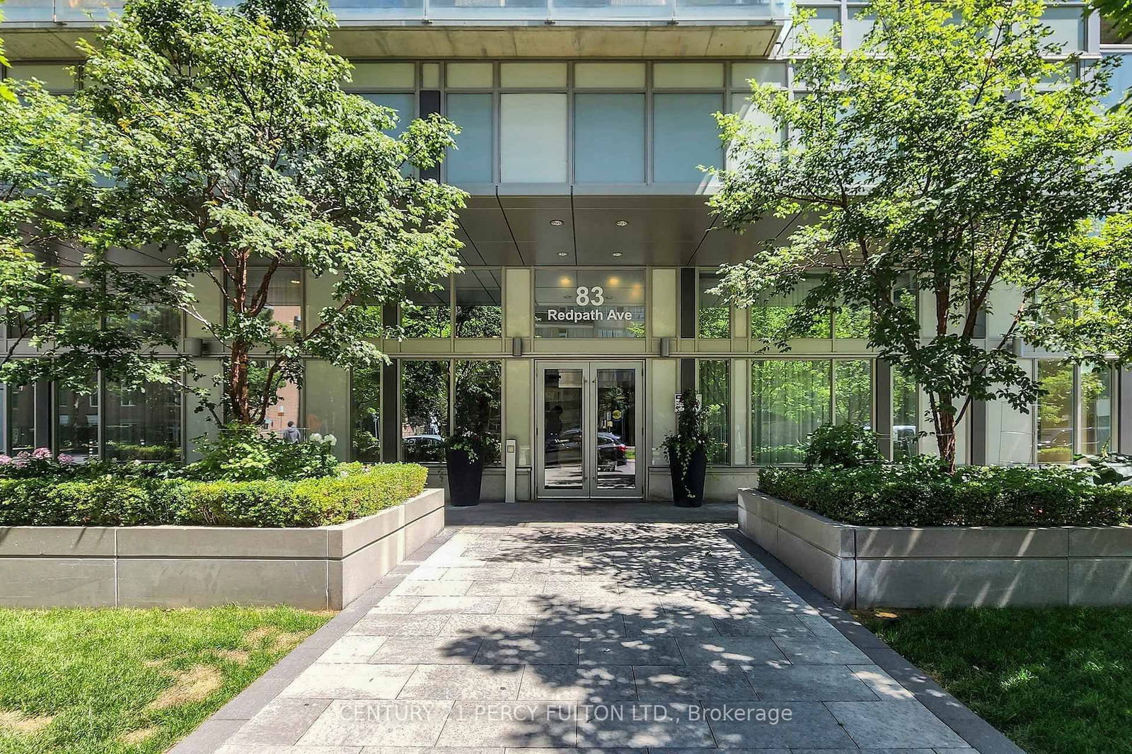 Welcome To 83 Redpath Residences! Bright, Sun Filled, Spacious With 9' Ceilings, Southwest Exposure 2+1 Bedroom Unit, Located In A High Demand Neighborhood, Perfect Layout Meticulously Maintained. Boasts: A 96 Walk Score! This Stunning Corner Unit Offers A Spacious And Open Concept Layout With 2 Bedrooms, 2 Full Bathrooms, and 1 Den, You'll Be Within Walking Distance To A Shopping Centre, Yonge Subway, Crosstown Lrt, Restaurants, And A Choice Of reputable middle and high schools And Universities. Impressive amenities Include a basketball crt, yoga studio, fitness pavilion, party rm, rooftop patio, hot tub on rooftop, theatre, and meeting room. Guest Suites, Spacious Parking Spot , and owned locker. Don't Miss Out On The Opportunity To Live In This High Demand Neighborhood. **EXTRAS** Stainless Steel Fridge, Stove, Microwave, Dishwasher, Washer & Dryer, All Window Blinds, & Electric Light Fixtures.