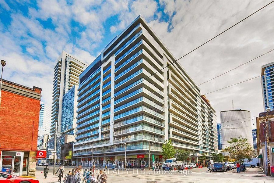 Prime Location In Downtown, Fully Furnished One Bedroom Condo At Bay And Dundas St, Close To Hospitals, Eaton Centre, Walking Distance To Financial Destrict, The Building Has Indoor Pool,Biliards Room, Gym.