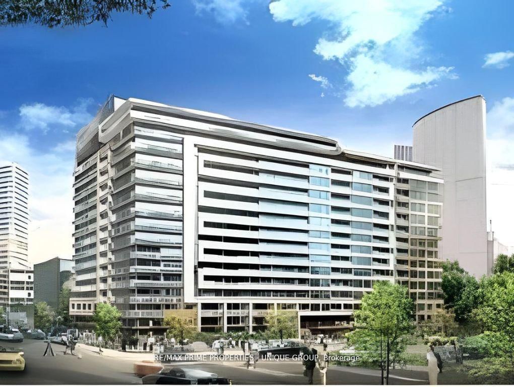 Downtown 'One City Hall' Condo,  Partially Furnished , Short or Longer Term ...Approx..: 1044 Sq Ft + 160 Sq Ft Long Balcony. Large 2 + (Den With Door use as 3rd bedroom ) 2 Washrooms, Newer Laminate Wood Floors., painted last year, Spectacular Rooftop Deck With BBQ, . Pool, Gym,& Water Features. Steps To Subway, U Of T, Hospitals, Dental School, Ryerson, Ocad, Eaton Centre, Shopping, Restaurants. 24 Hour Concierge.