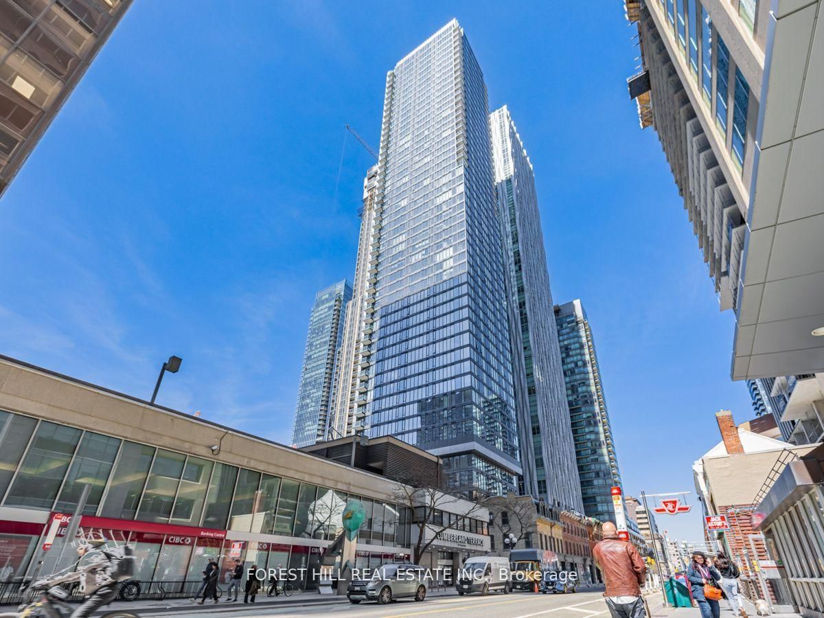 Welcome to this gorgeous 1 bedroom + den unit with South view. Enjoy  living in this brand new sun-filled retreat, with 10 foot ceiling, and exquisite finishes. A modern 51-storey building steps from Toronto's exclusive shops and culinary delights. An internationally recognized setting that indulges your every whim. Enjoy your favourite drink or dine al fresco under the stars on one of a kind outdoor terrace, located on the 4th floor. The outdoor terrace features a barbeque lounge, outdoor yoga area, and pet park with spa access. Enjoy endless options only steps away from the comforts of home. Welcome home to 8 Cumberland, an address that sits perfectly within the Yorkville community!