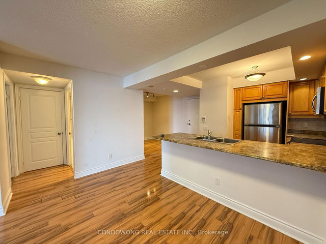 1208 - 5 Northtown Way