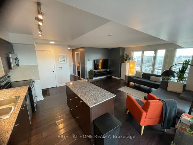 1409 - 100 Western Battery Road
