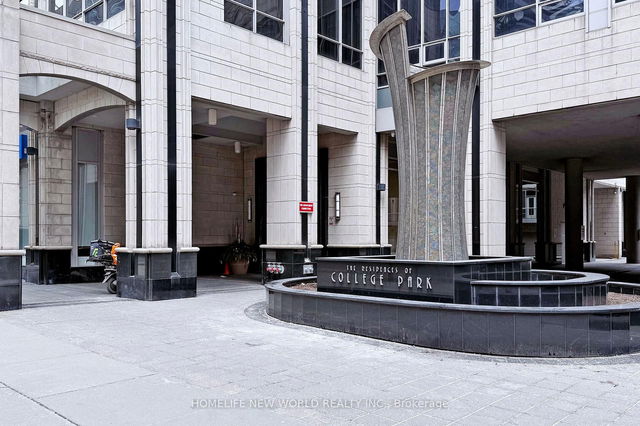 2301 - 763 Bay Street