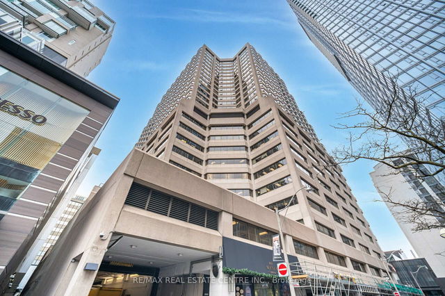 2201 - 175 Cumberland Street