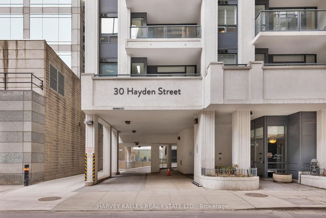 302 - 30 Hayden Street