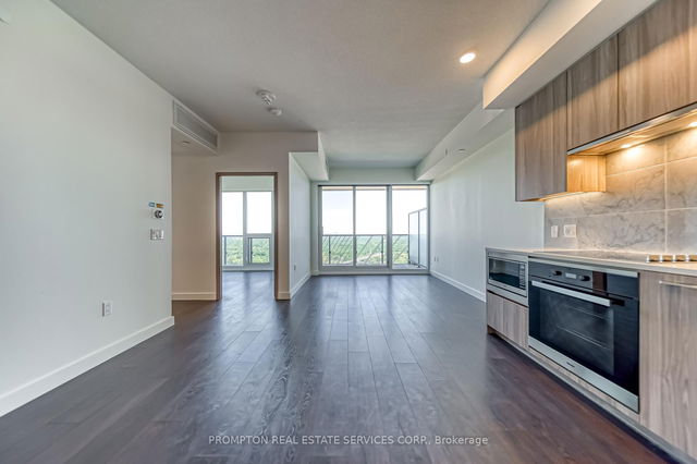 3107 - 85 Mcmahon Drive