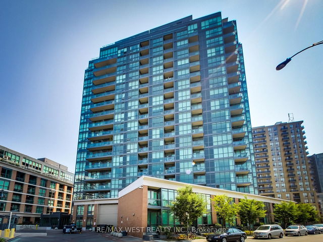 1801 - 1171 Queen Street