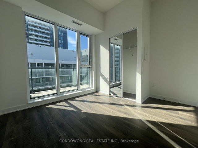 1116 - 35 Tubman Avenue