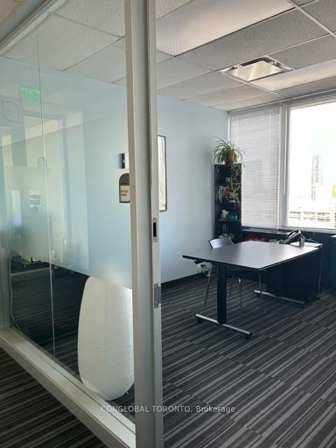 2 Carlton Street, Unit 1600 - Photo 10