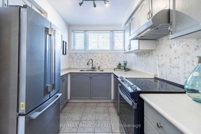 11 Fenwick Avenue — photo 4