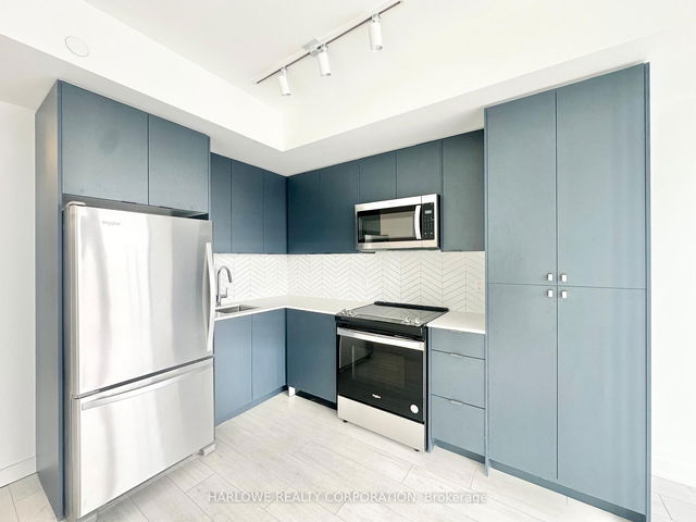 434 D - 1614 Charles Street