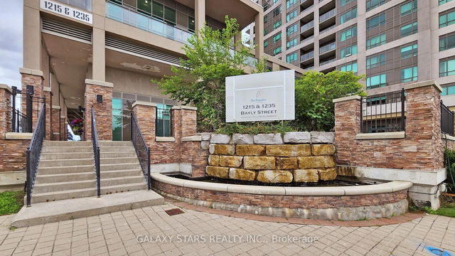 1012 - 1235 Bayly Street