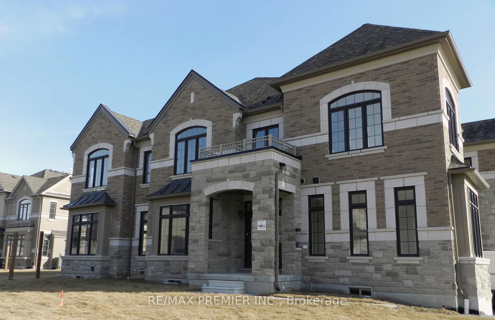 Property at 2 Jadite