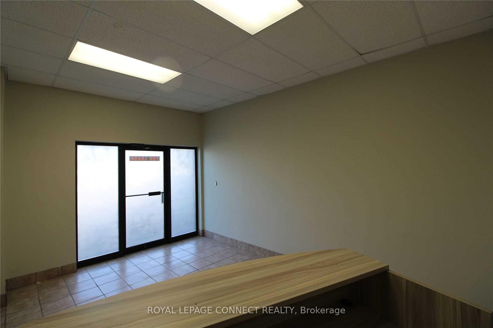 1736 Kingston Road, Unit #Side - Photo 5