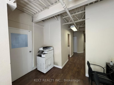 Unit G11 — 2750 14th Avenue — photo 6
