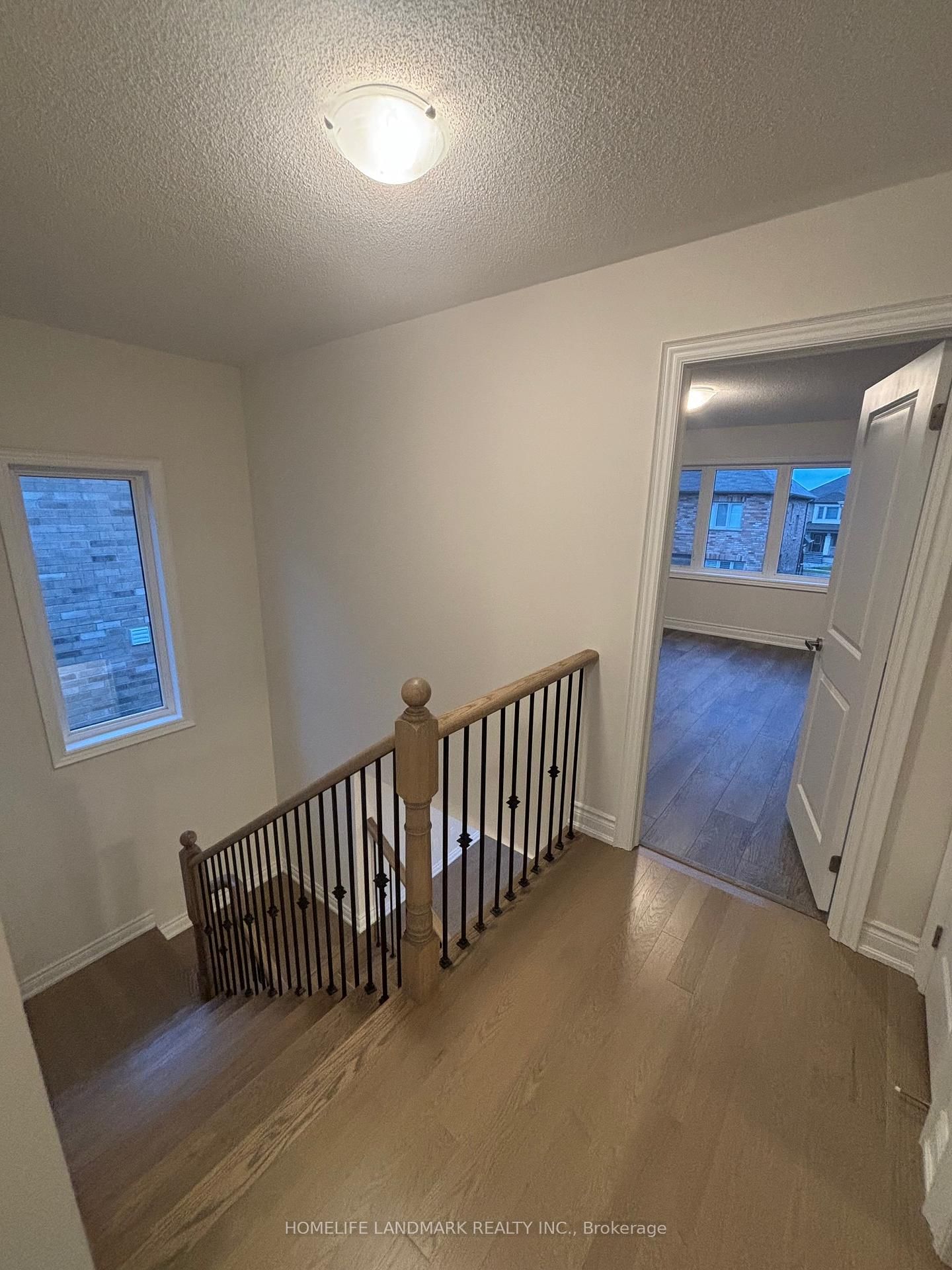 99 kenneth Rogers Crescent - Photo 7