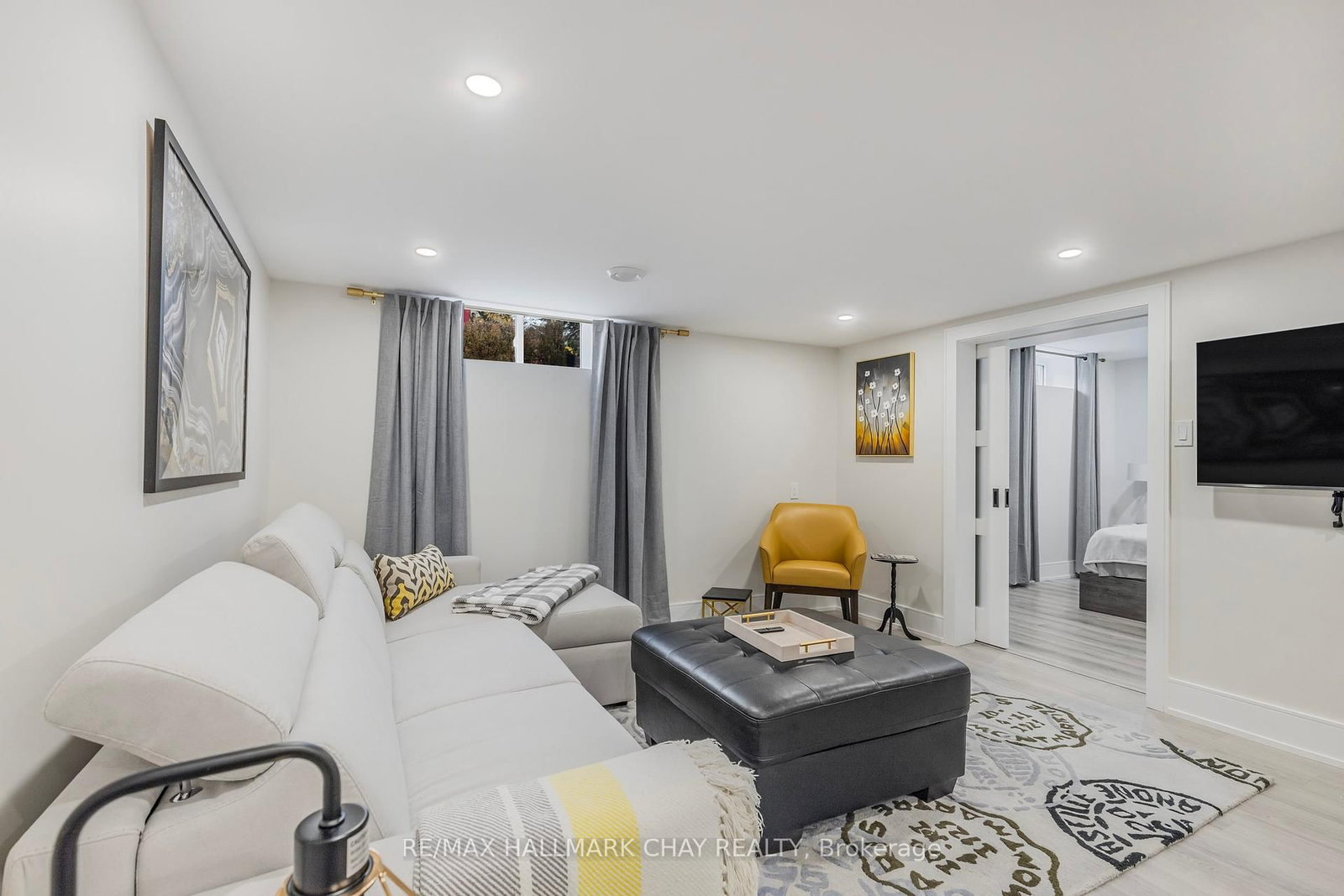 12 Tower Court, Unit Lower - Photo 6