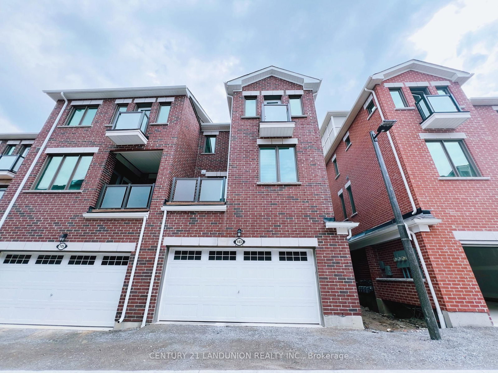 103 Thomas Frisby Jr. Crescent - Photo 2