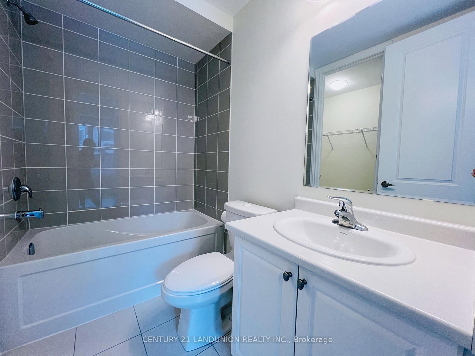 103 Thomas Frisby Jr. Crescent - Photo 5