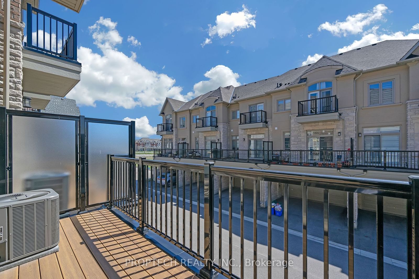 45 New Yorkton Avenue - Photo 9