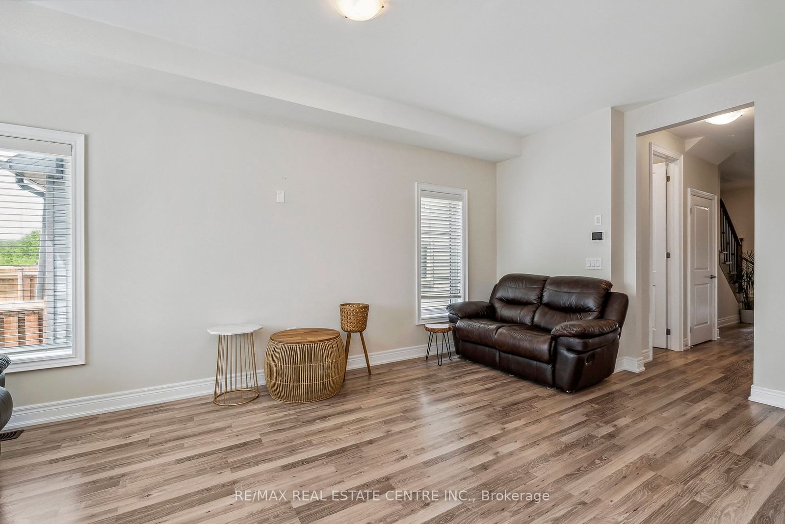 337 Atkinson Street S - Photo 8