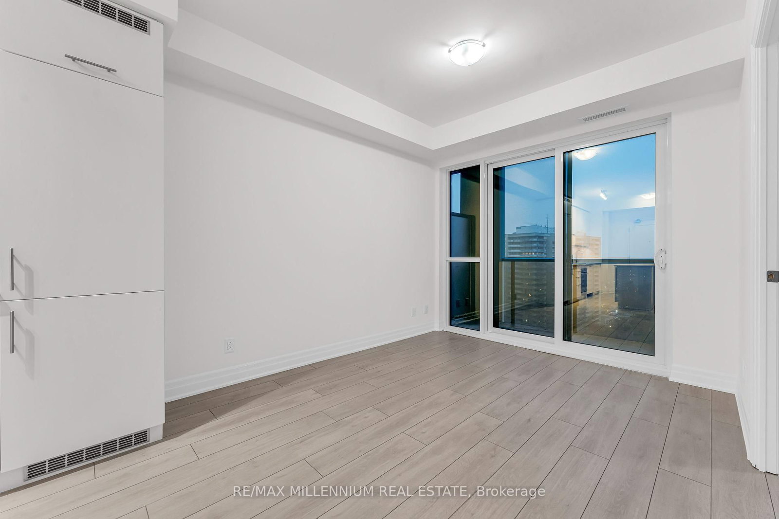 30 Elm Drive, Unit 1203 - Photo 9