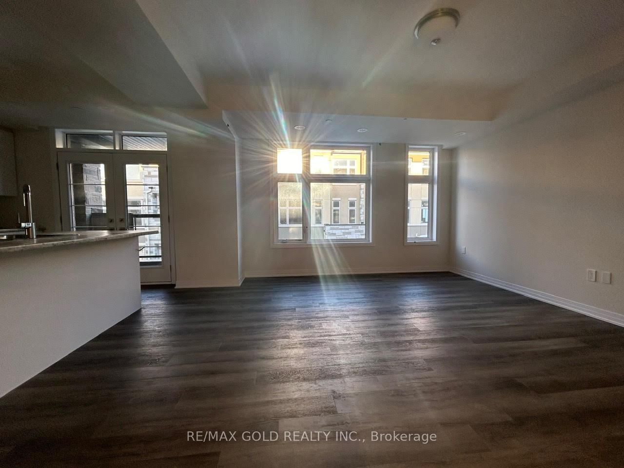 25 Fieldridge Crescent, Unit 48 - Photo 8