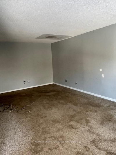 125 Bythia Street — more photos