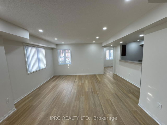 124 - 250 Sunny Meadow Boulevard