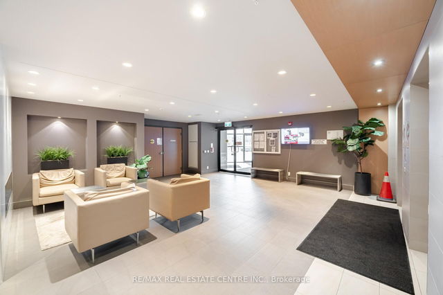 601 - 1105 Leger Way