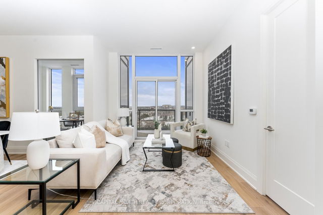 801 - 509 Dundas Street