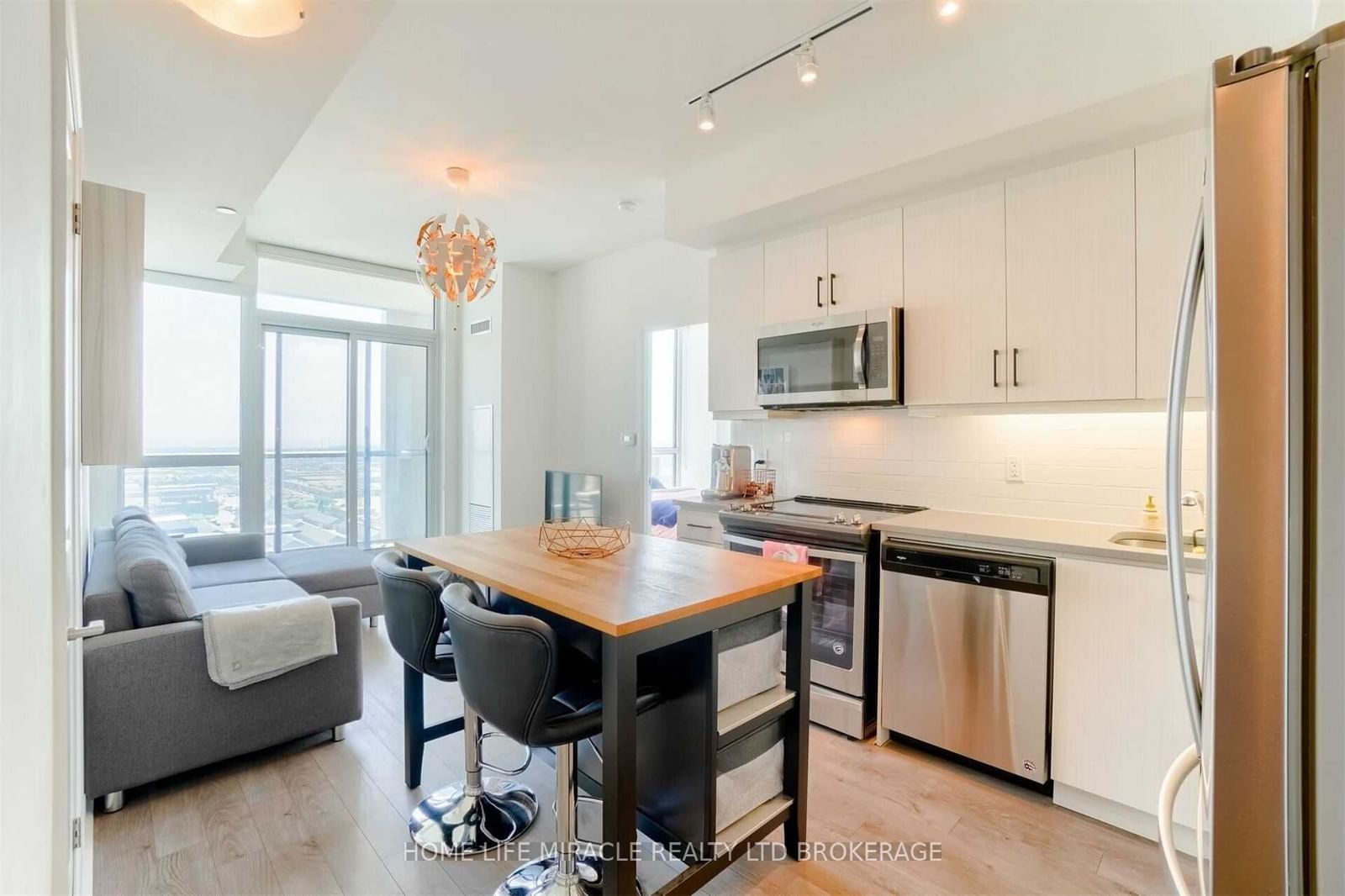 17 ZORRA Homestead, Unit 1809 - Photo 4