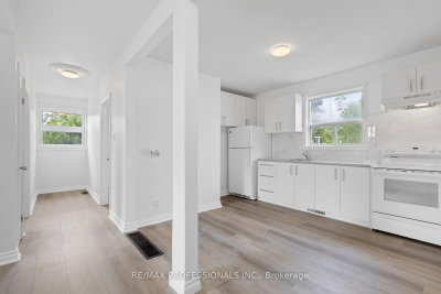 Unit 2 — 1 Dixon Road — photo 5
