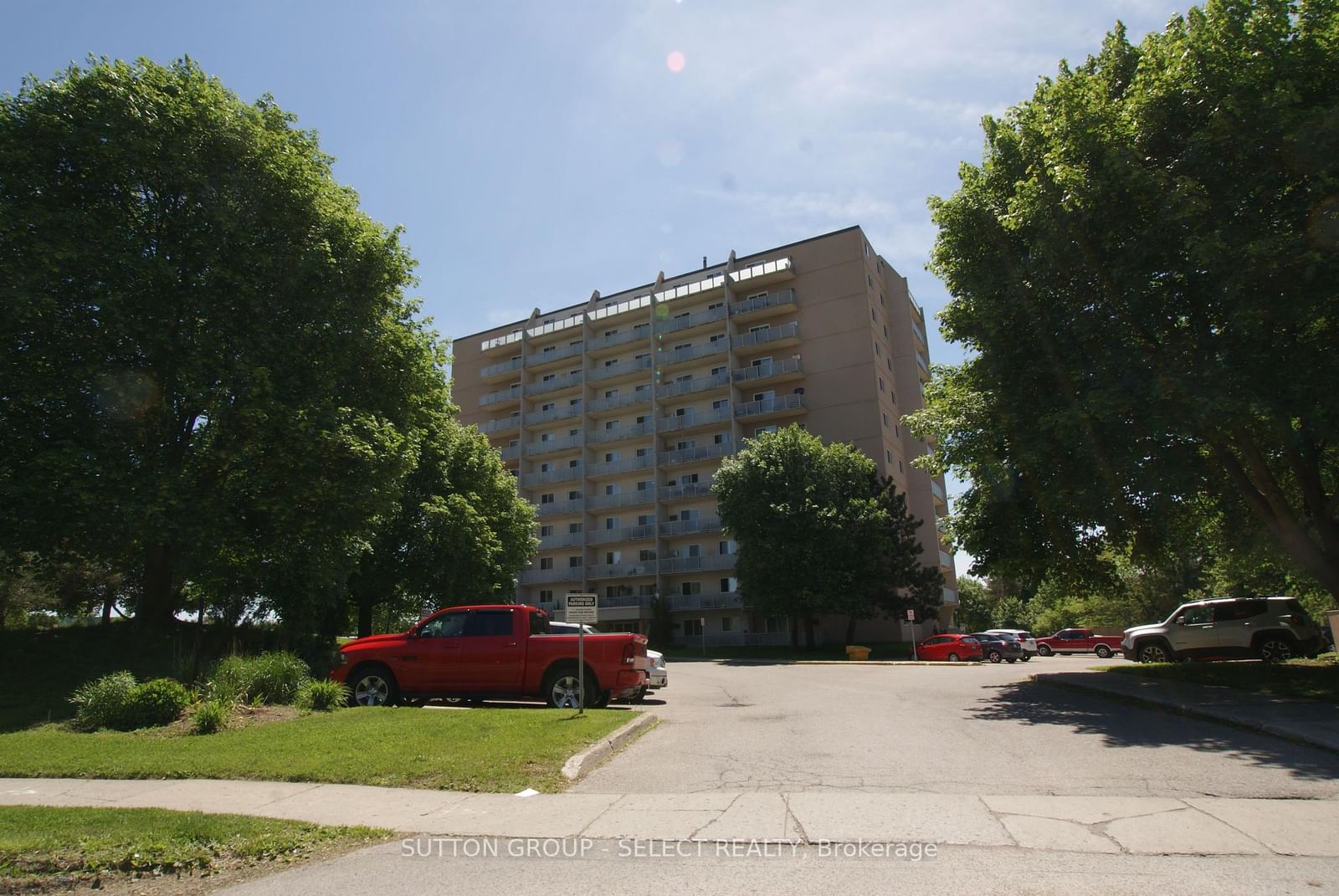 563 Mornington Avenue, Unit 604 sold in London