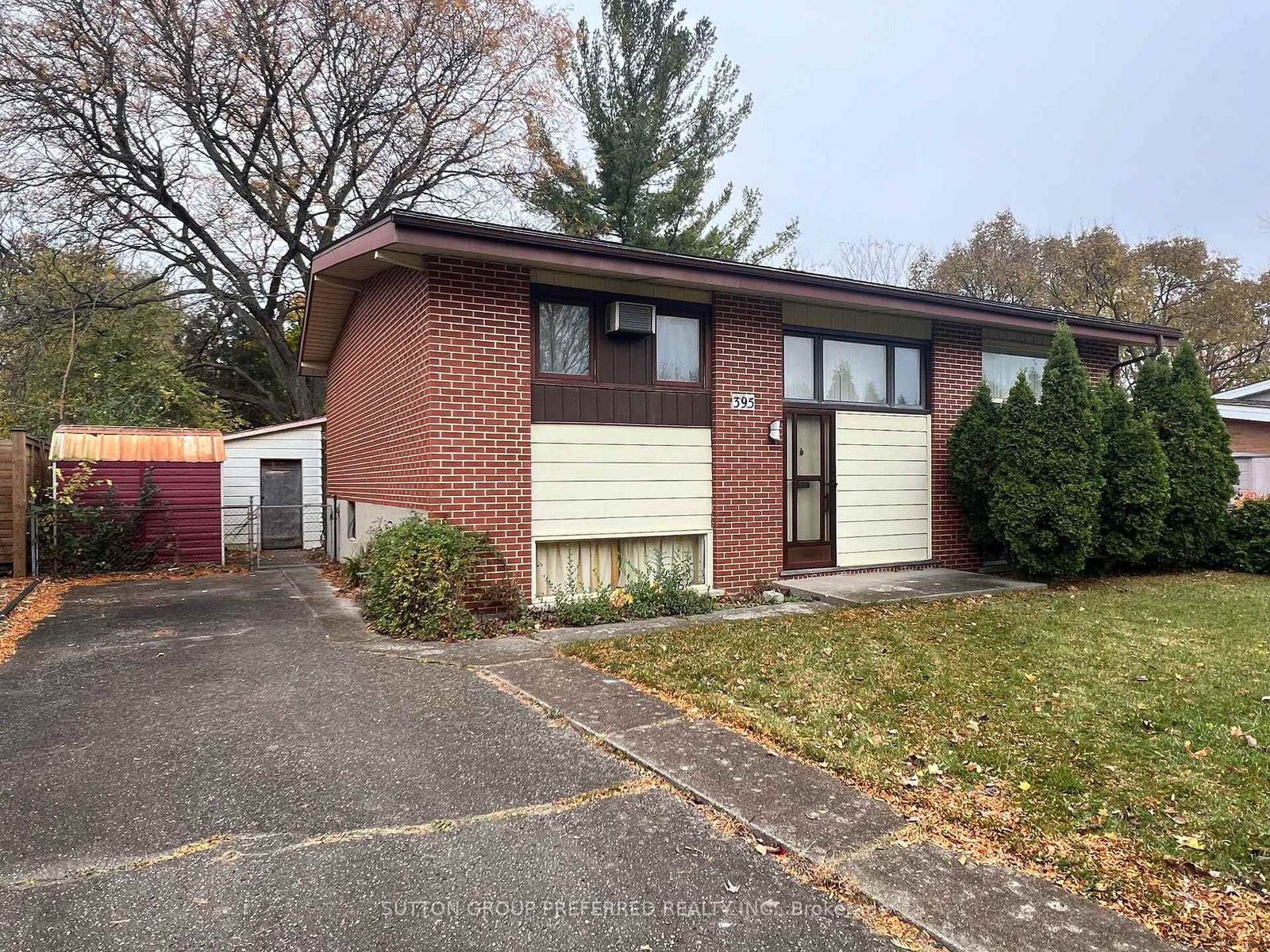 395 Magnolia Crescent sold in London