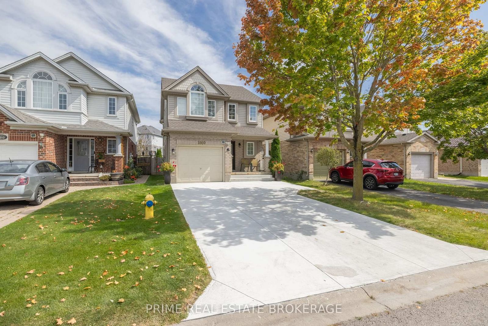 1860 Rollingacres Drive sold in London