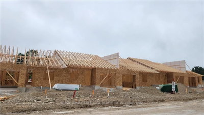 64 MERCEDES Crescent — photo 3