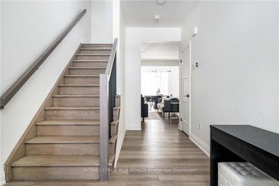 231 JACKSON Street E — photo 3