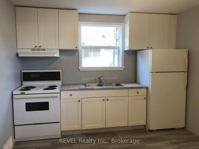 4591 Homewood Avenue — more photos
