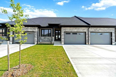 32 Postma Crescent