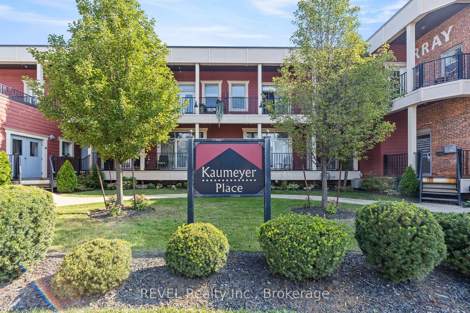 3710 Main Street, Unit 202 - Photo 4