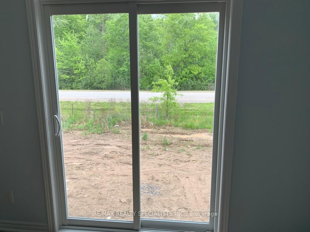 12 DAMUDE Avenue - Photo 5