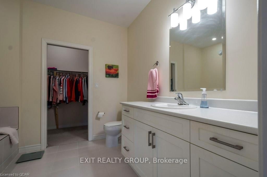 73 ALETHA Drive - Photo 14