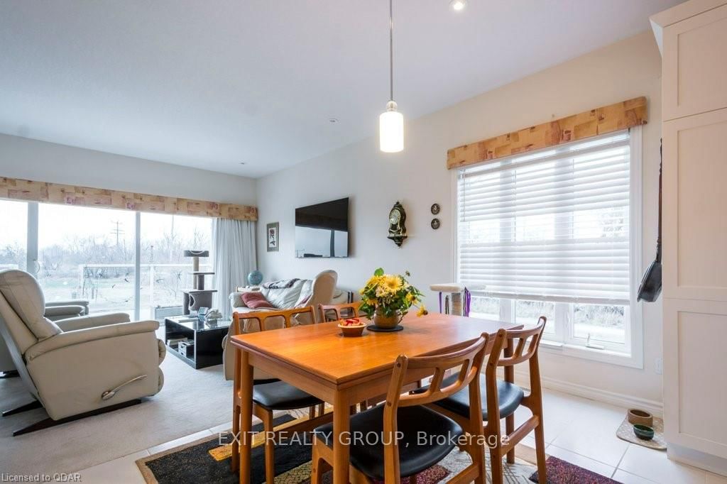 73 ALETHA Drive - Photo 8