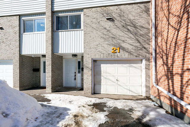 21 - 644 Lakeshore Drive